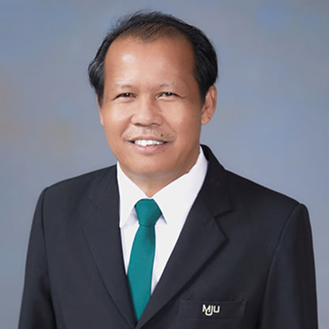 Assoc. Prof. Dr. Natthawud Dussadee